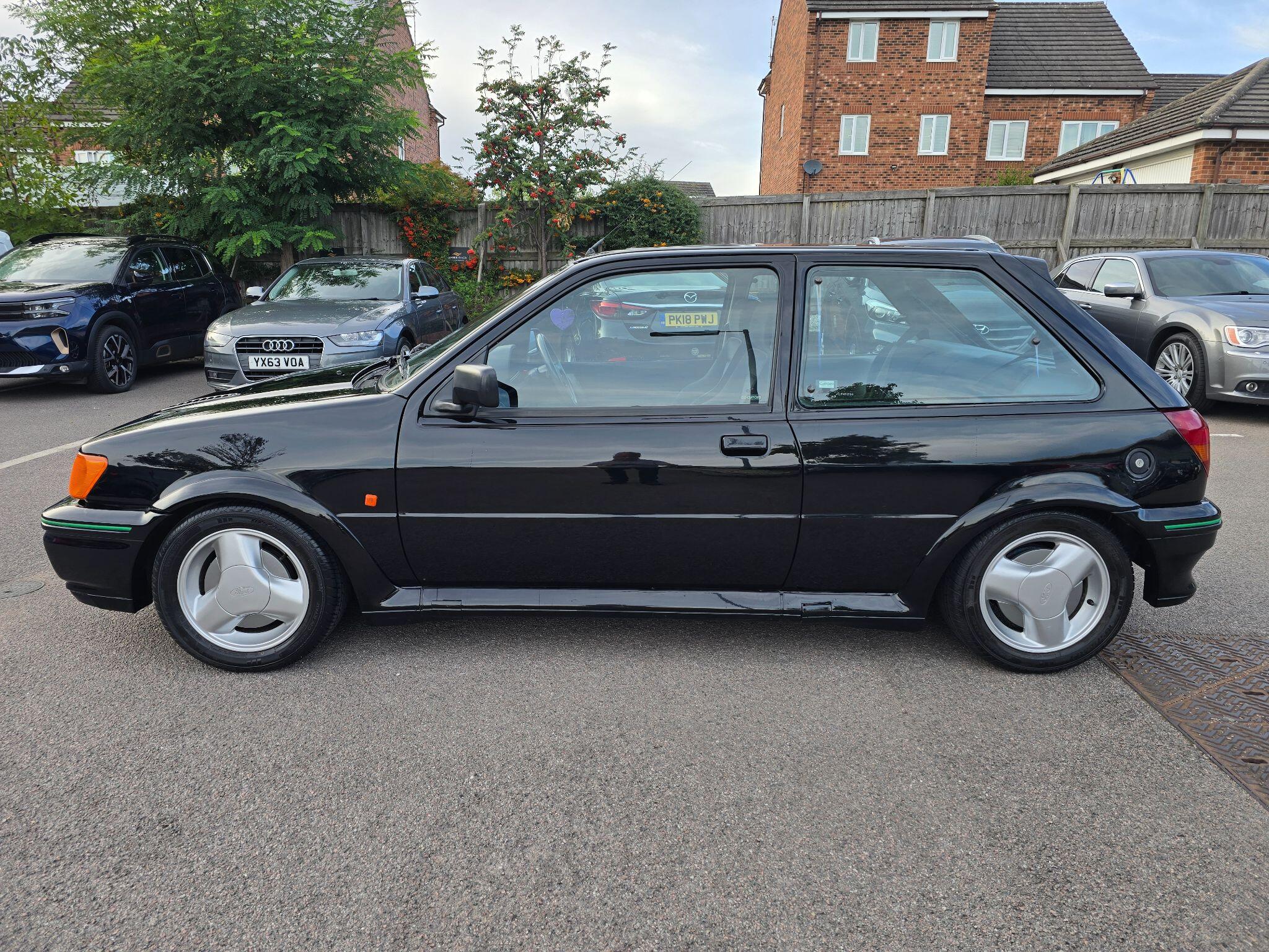 Ford Fiesta view 3