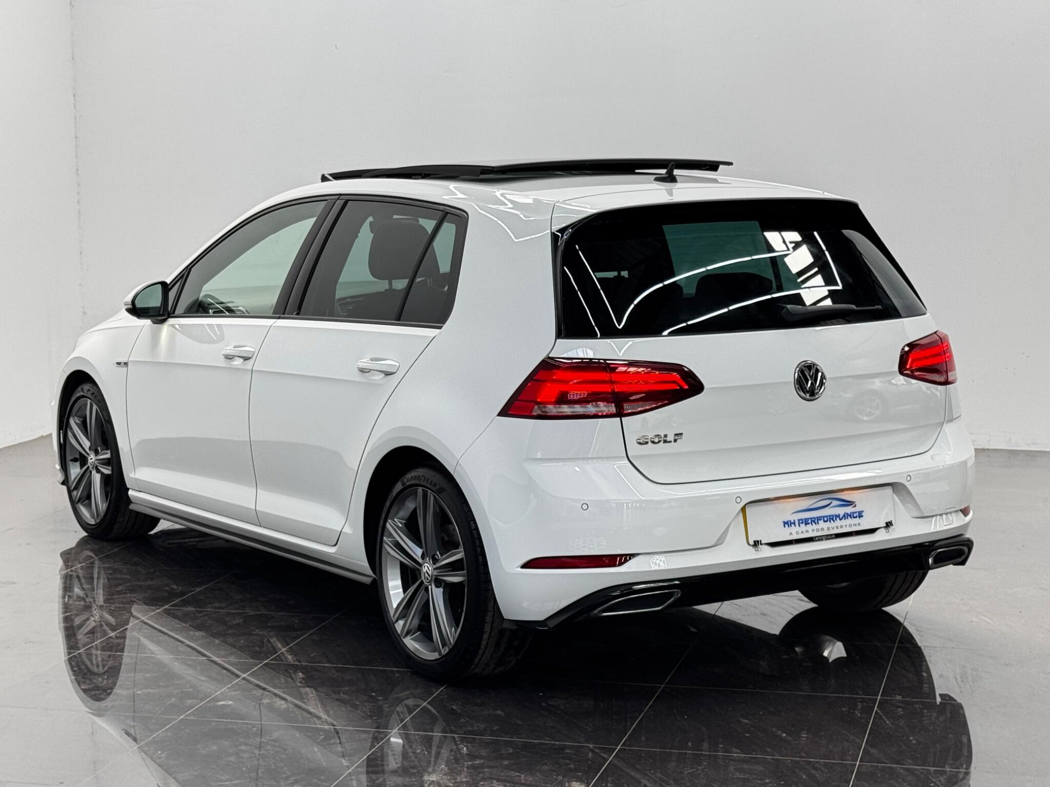 Volkswagen Golf view 56