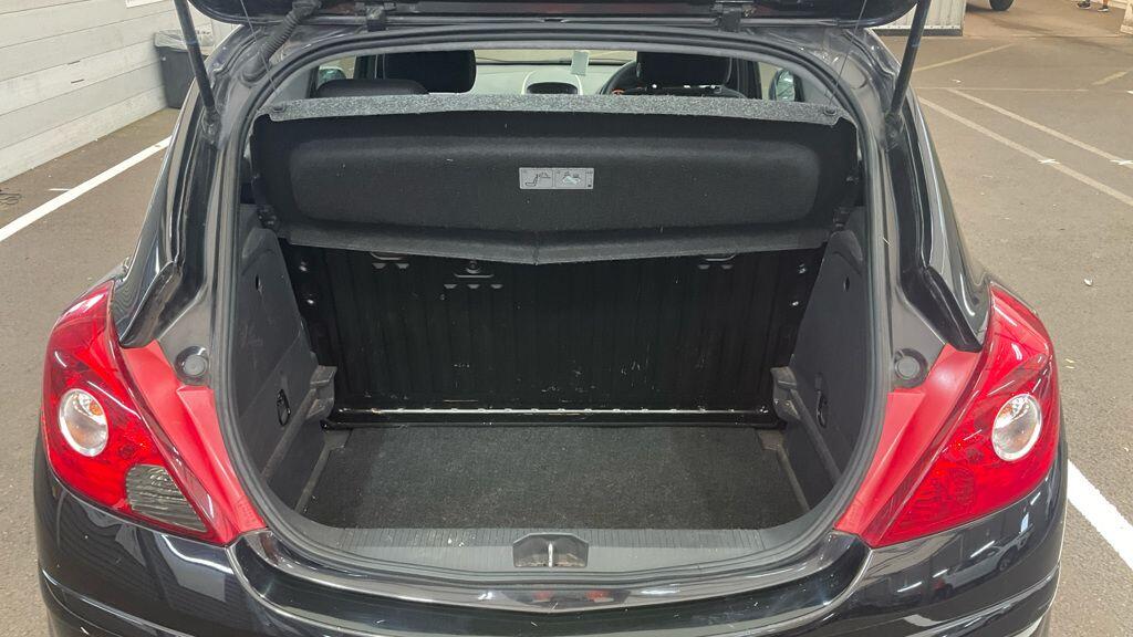 Vauxhall Corsa view 7