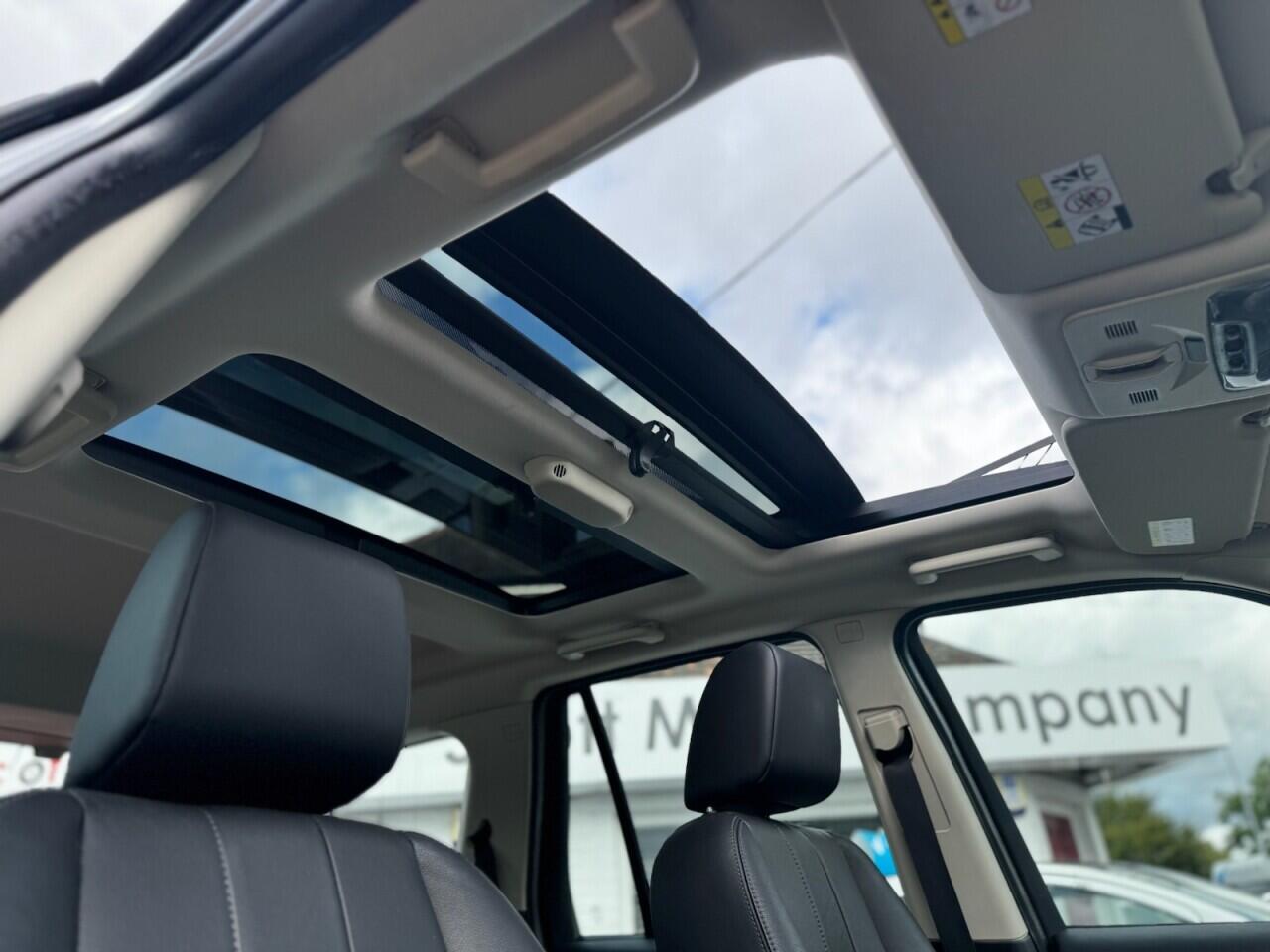 Land Rover Freelander view 20