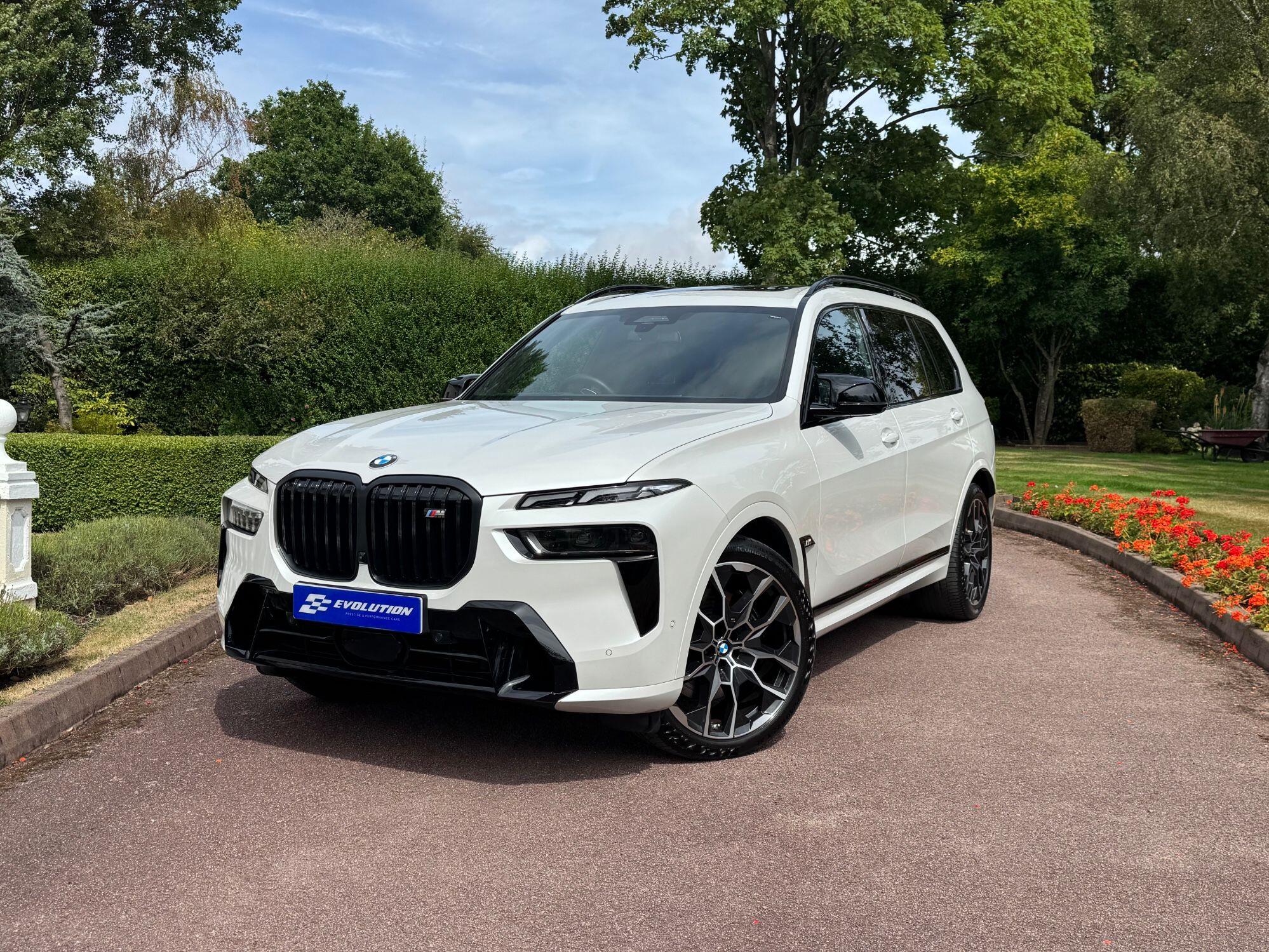 BMW X7 main image