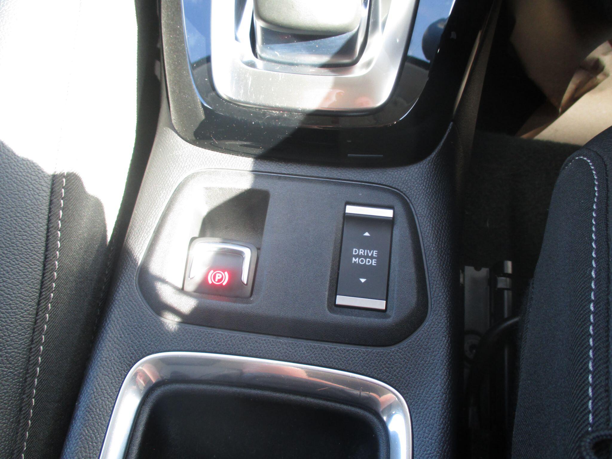 Vauxhall Corsa Electric view 36