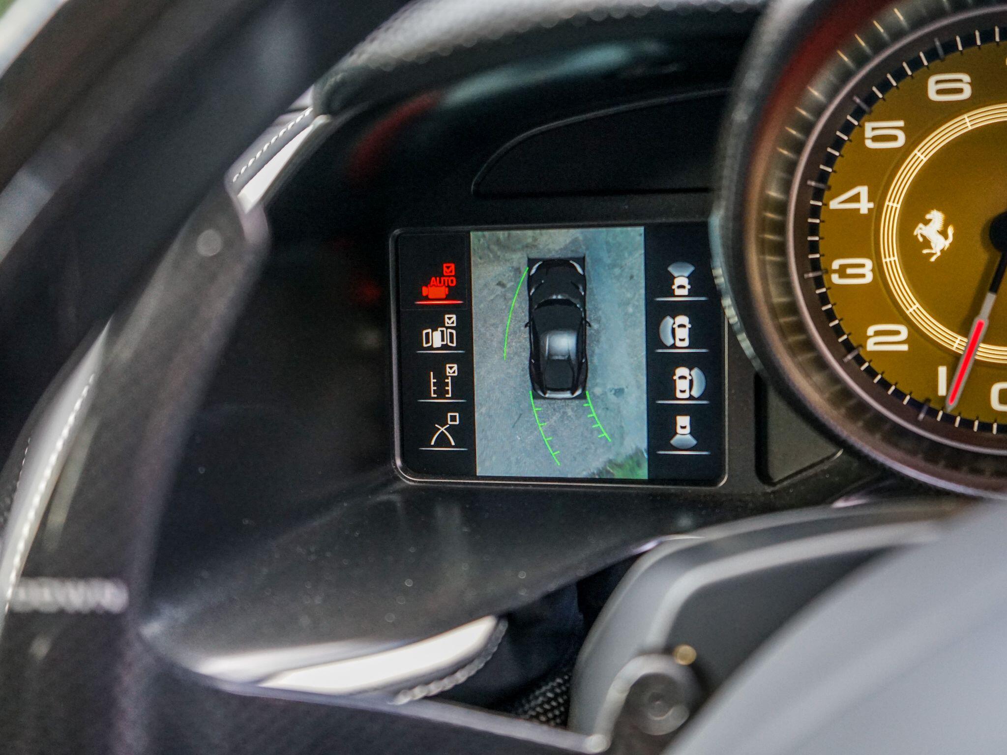 Ferrari 812 view 35