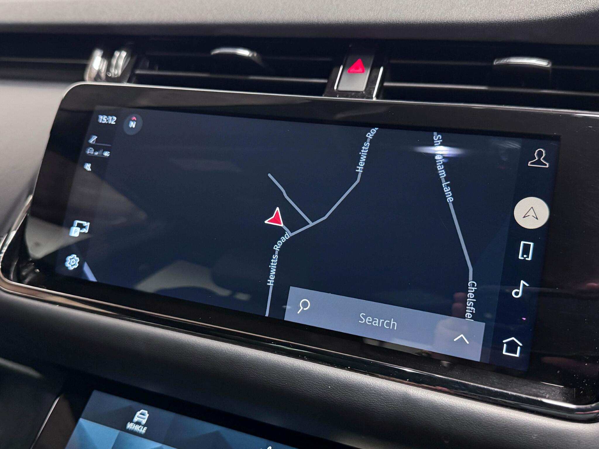 Land Rover Range Rover Evoque view 40