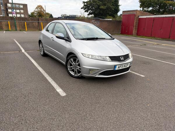 Silver 2011 Honda Civic Hatchback Front-wheel drive Manual