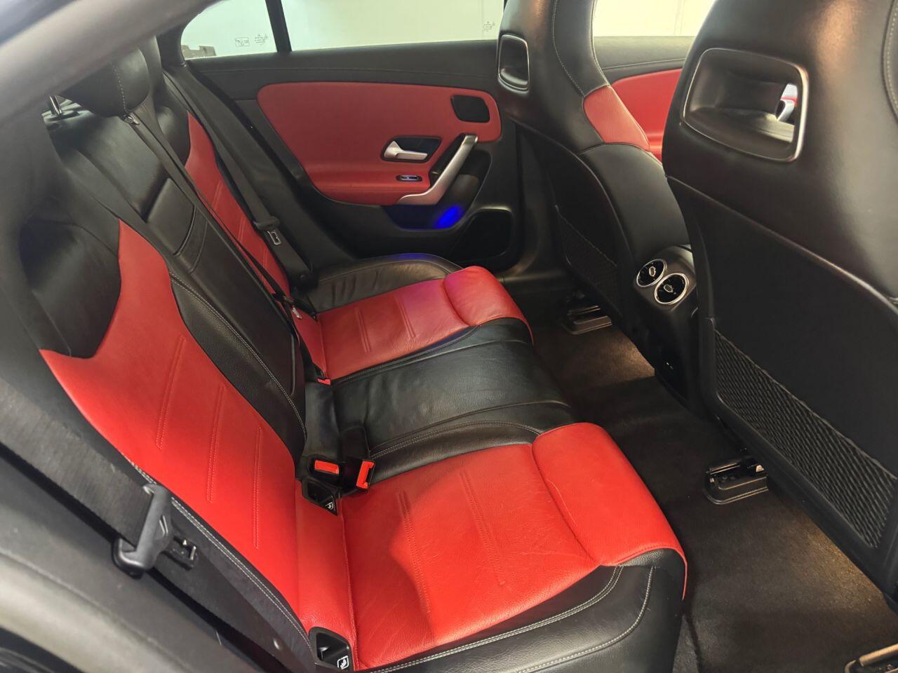 Mercedes-Benz Cla view 74