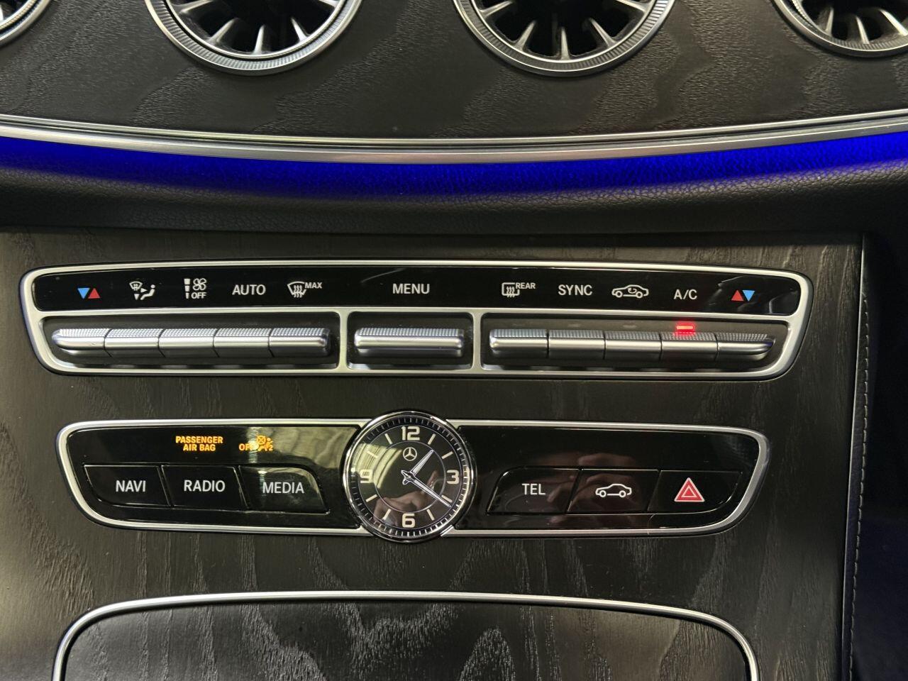 Mercedes-Benz E Class view 56