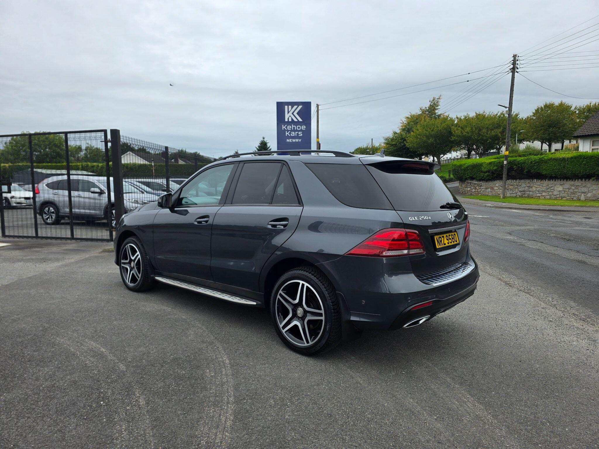 Mercedes-Benz Gle view 7