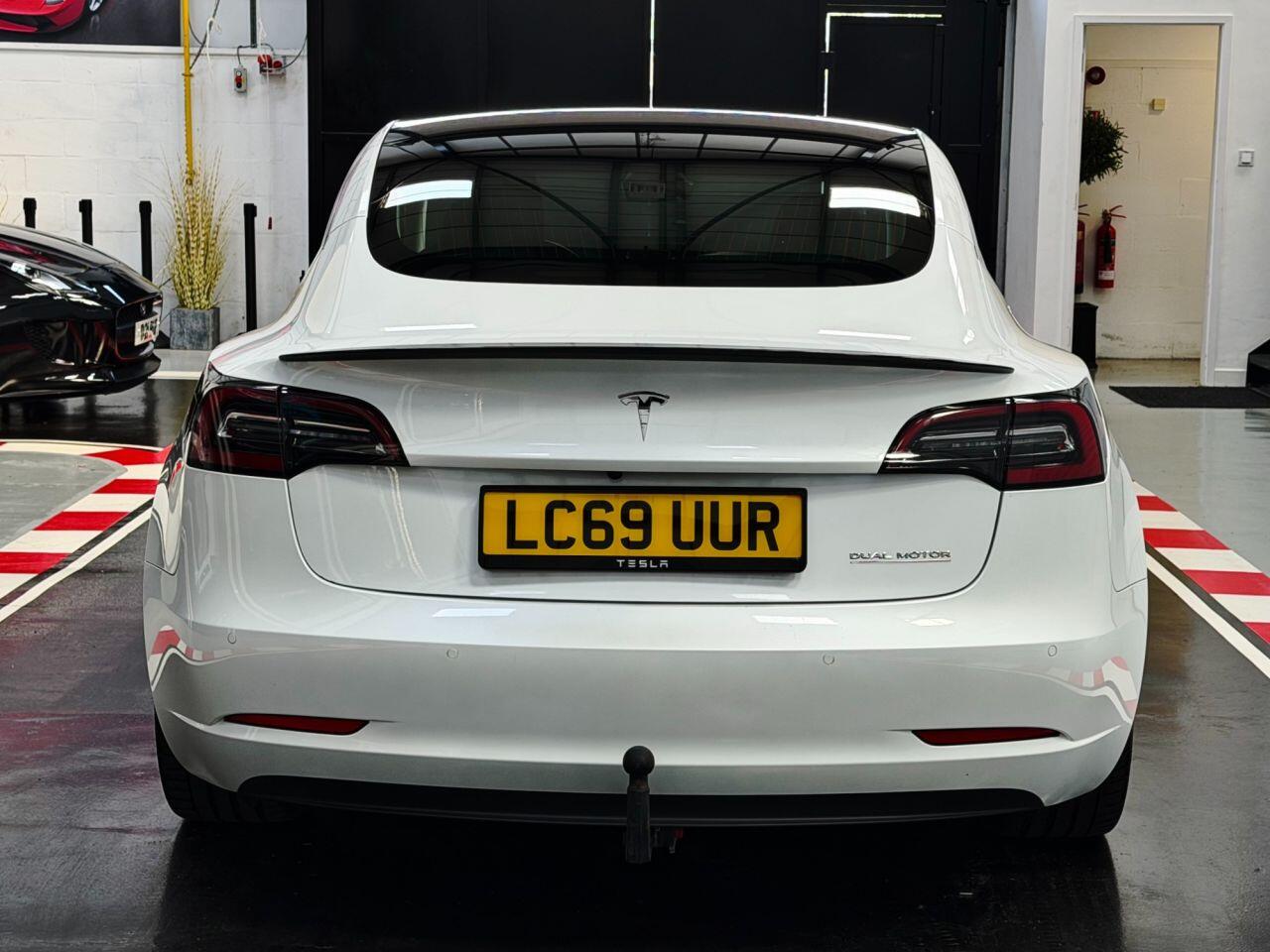Tesla Model 3 view 10