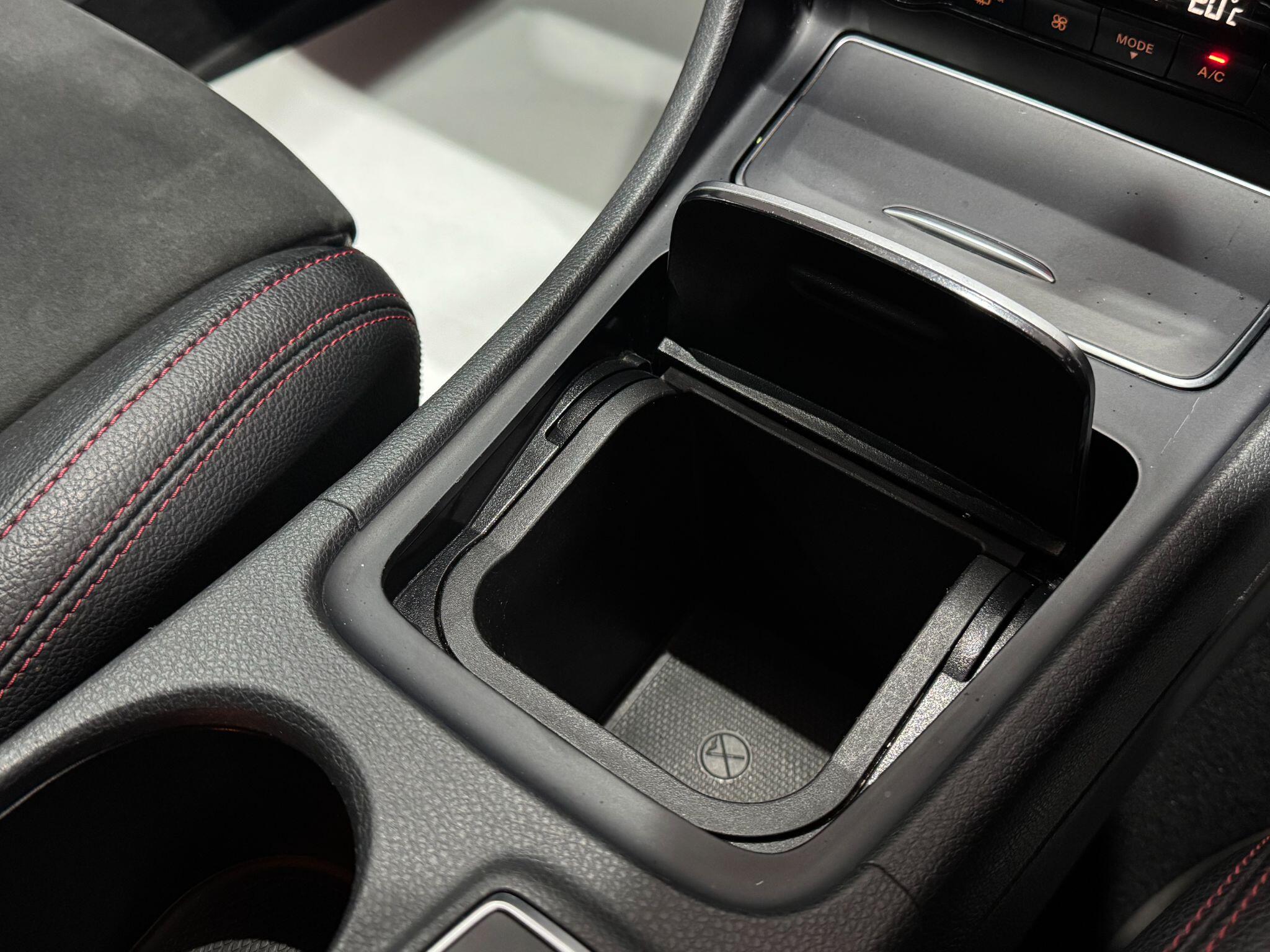 Mercedes-Benz CLA view 48