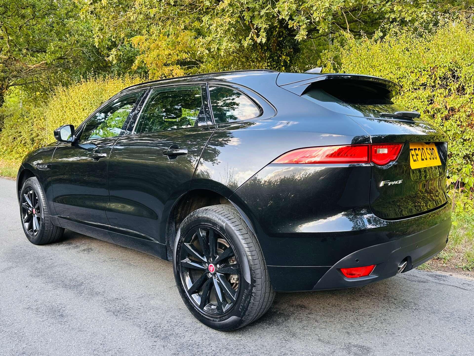 Jaguar F-Pace view 38