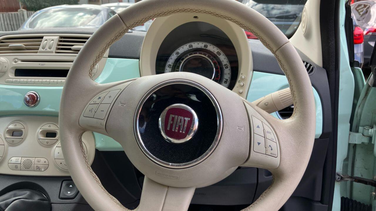 Fiat 500C view 22