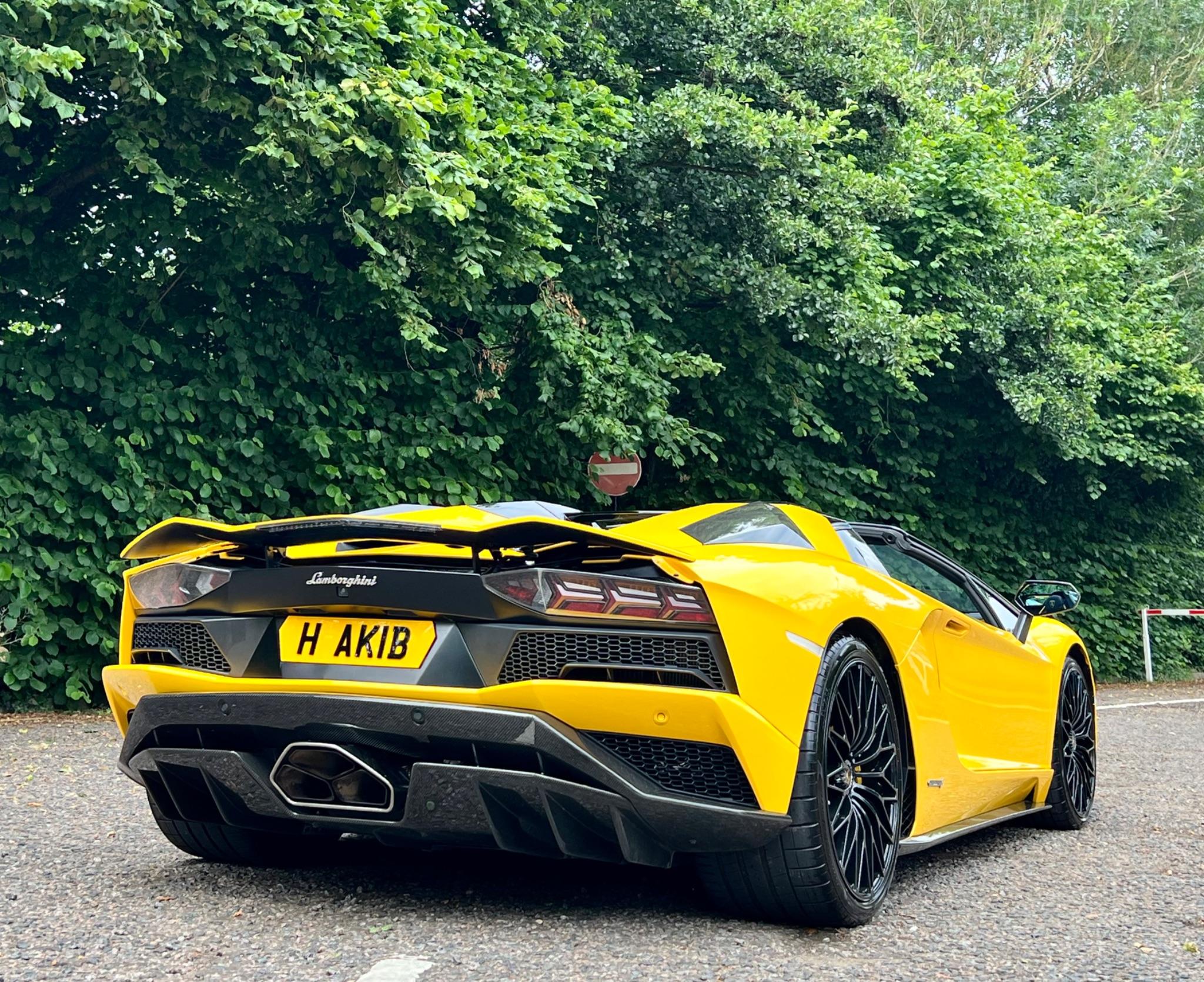 Lamborghini Aventador view 22