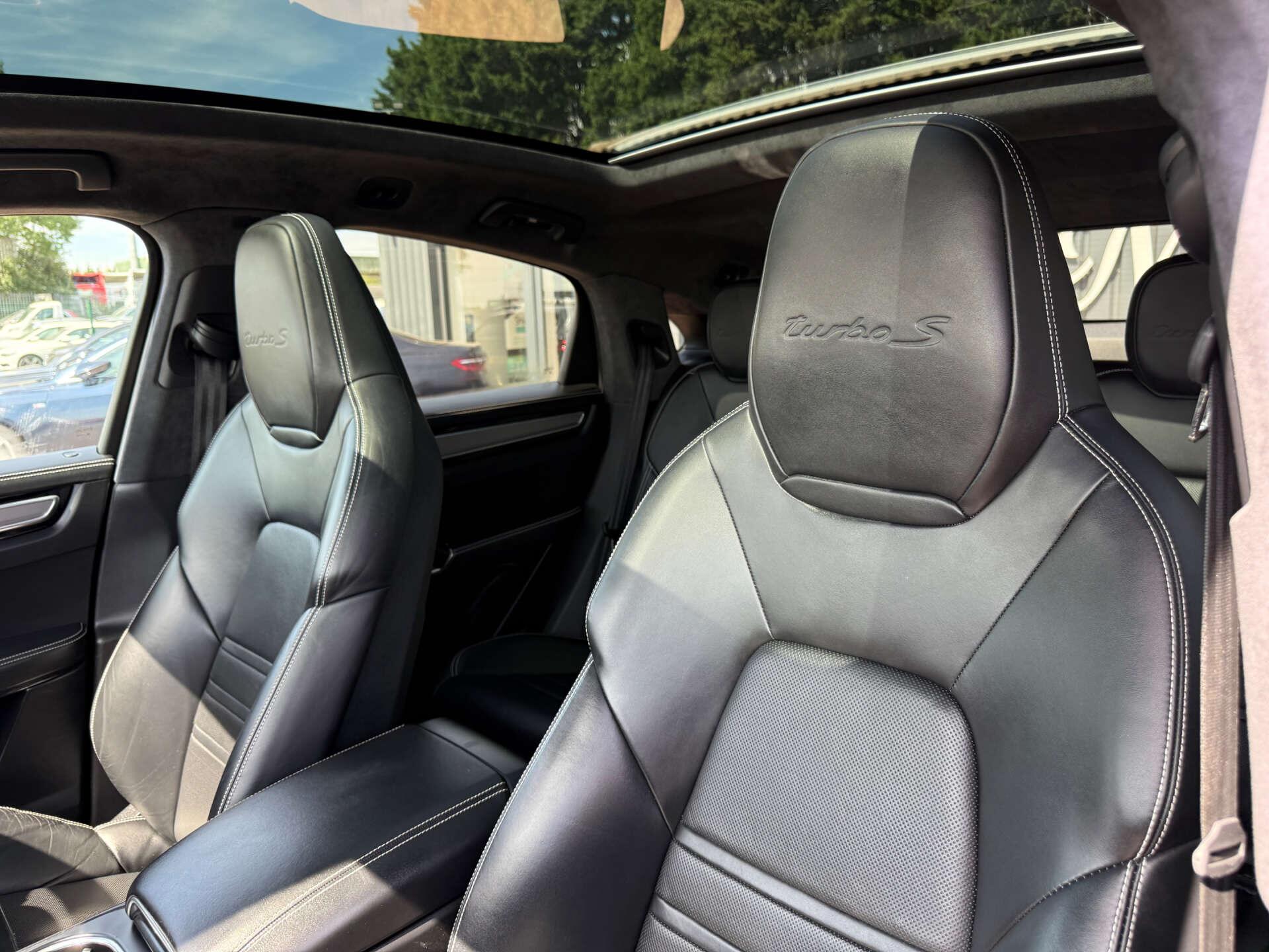 Porsche Cayenne view 79