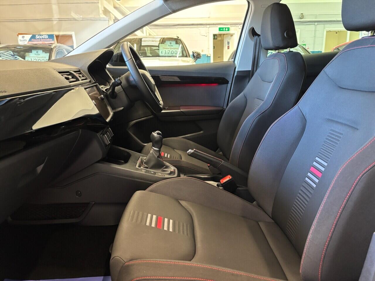 SEAT Ibiza view 25