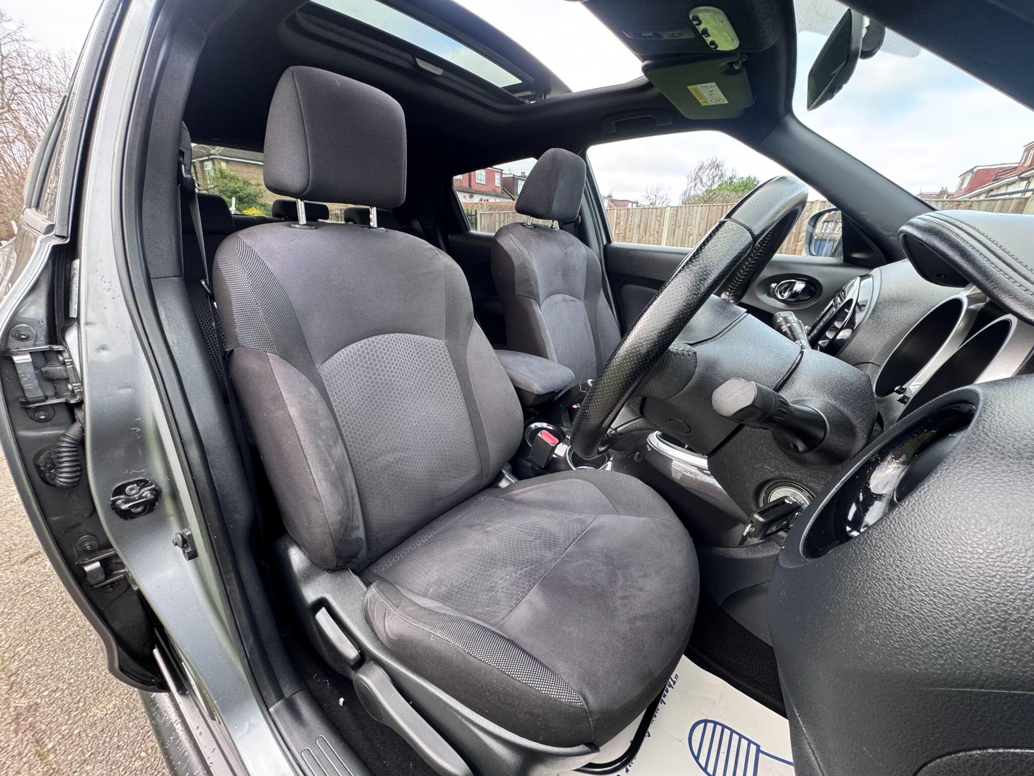 2015 Nissan Juke image 38