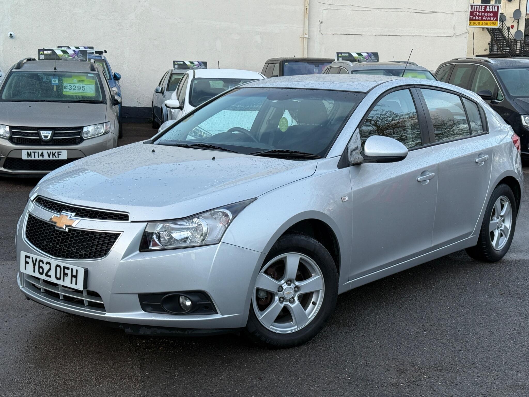 Chevrolet Cruze - Image 9