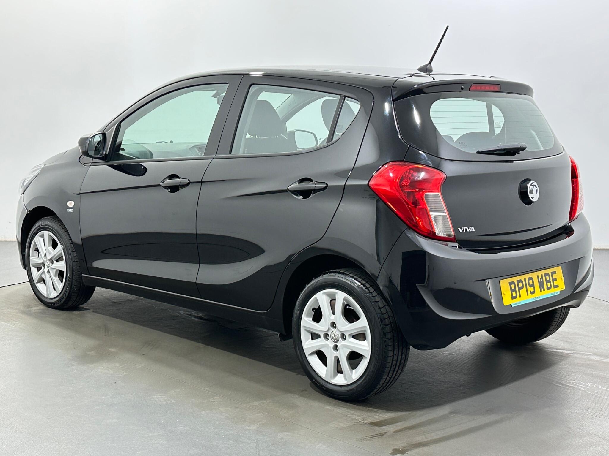 Vauxhall Viva view 6