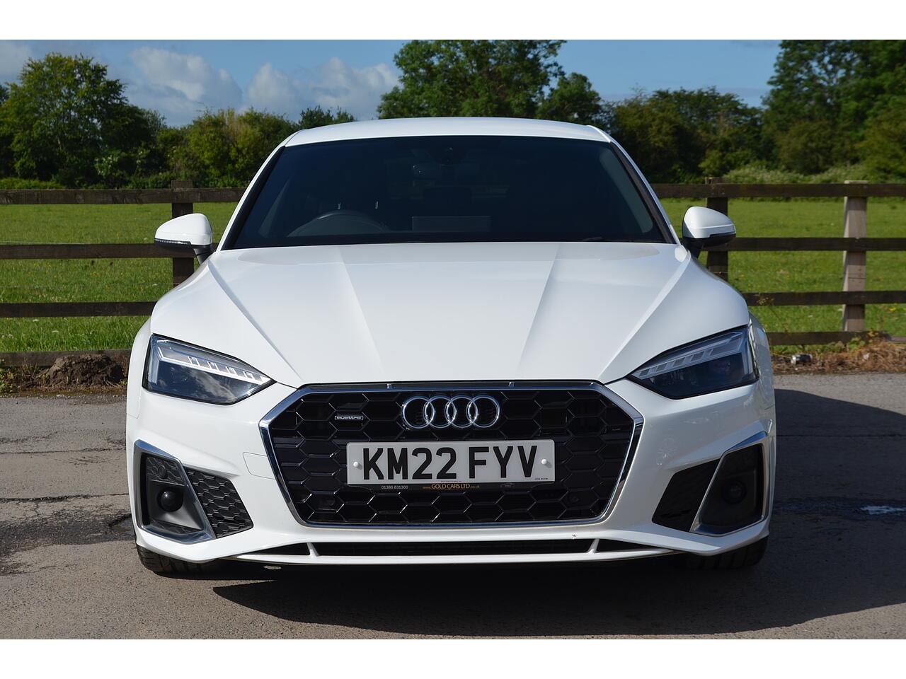 Audi A5 view 4
