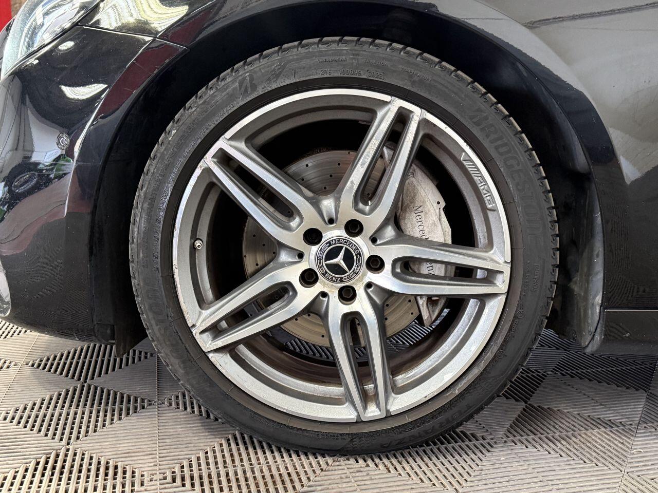 Mercedes-Benz E Class view 21