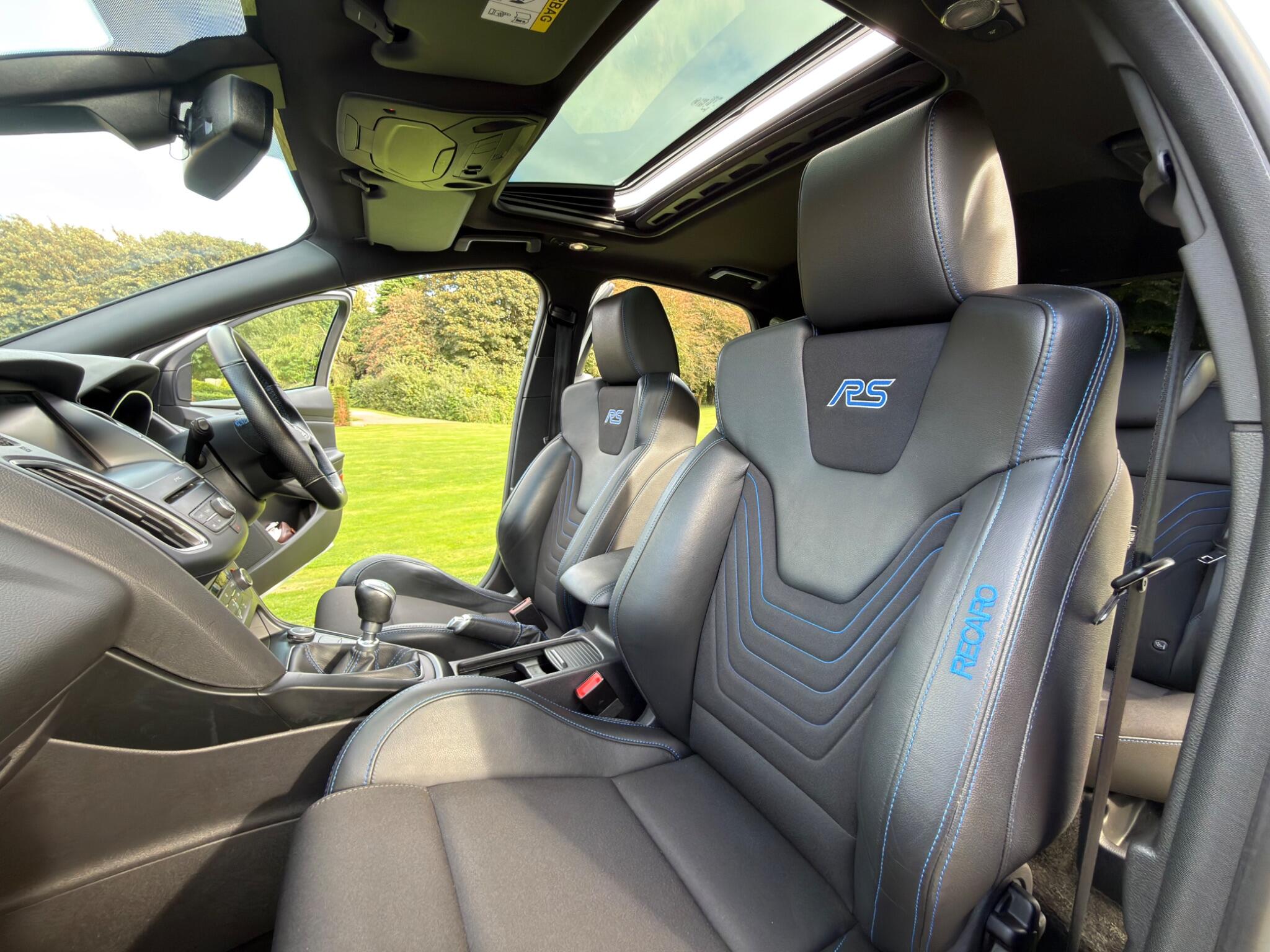 Ford Focus view 43