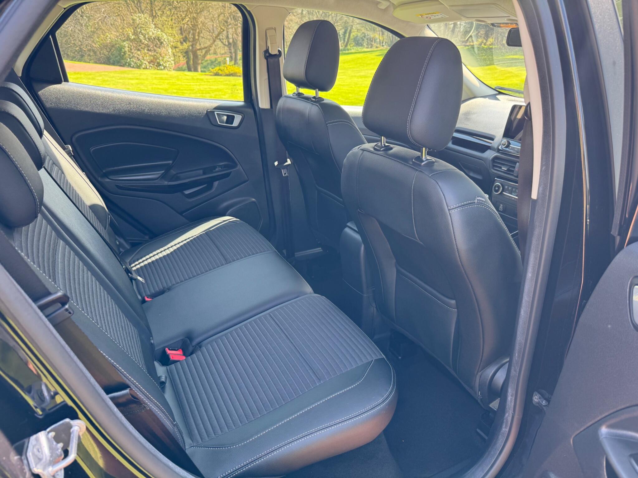 Ford Ecosport view 14