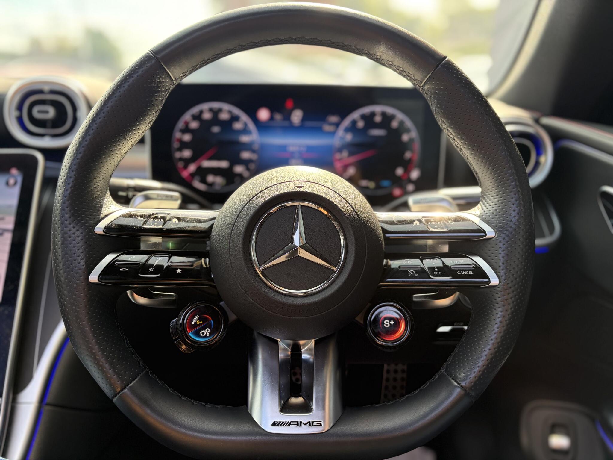 Mercedes-Benz Cle view 28