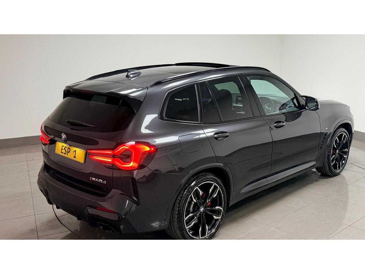 BMW X3 view 14