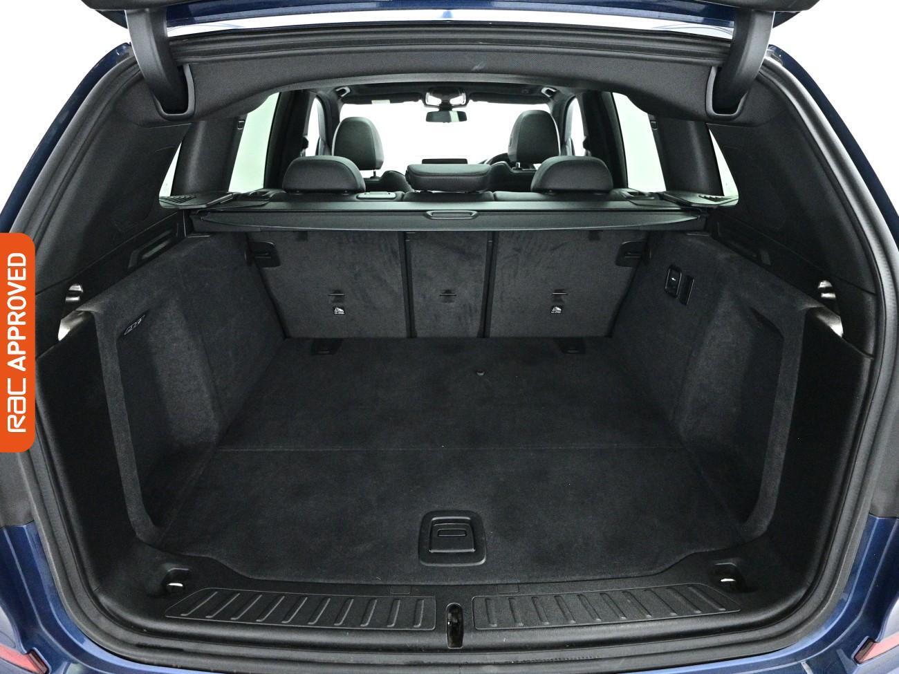 BMW X3 view 28