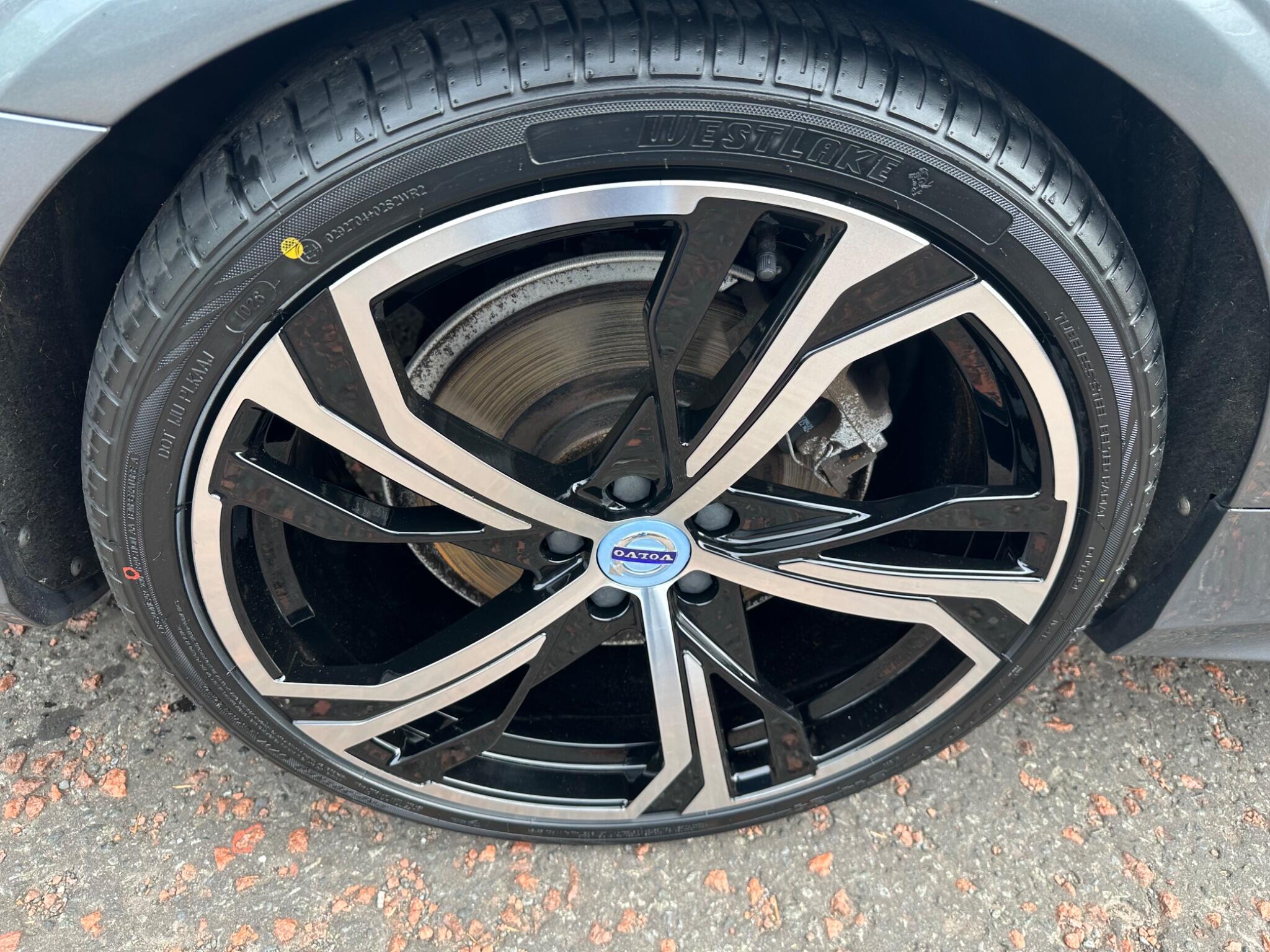 Volvo V90 view 14