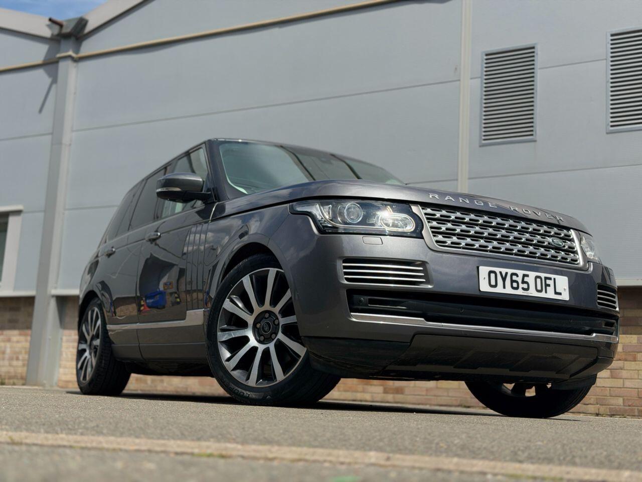 Land Rover Range Rover view 100