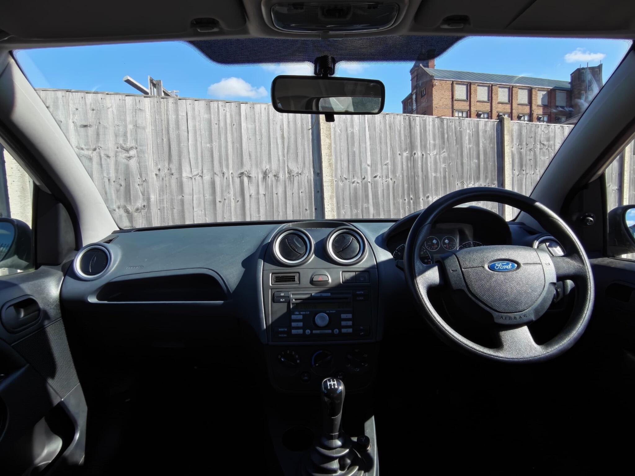 Ford Fiesta view 14