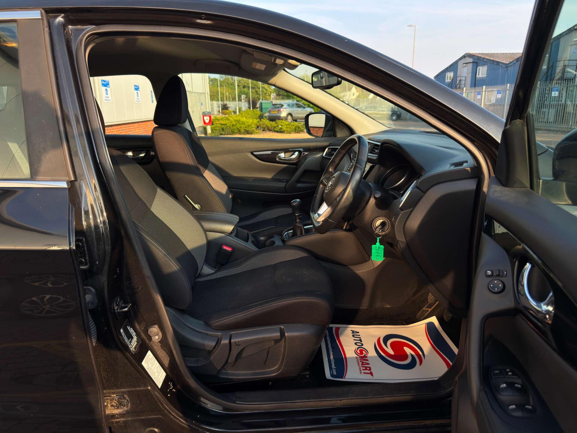 Nissan Qashqai view 22