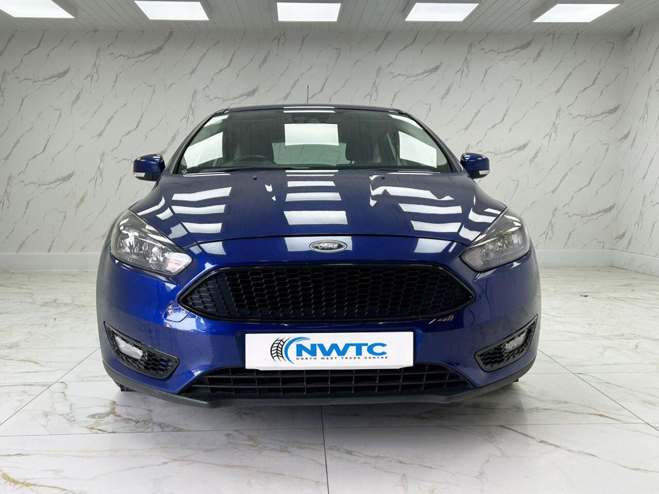 Ford Focus view 4