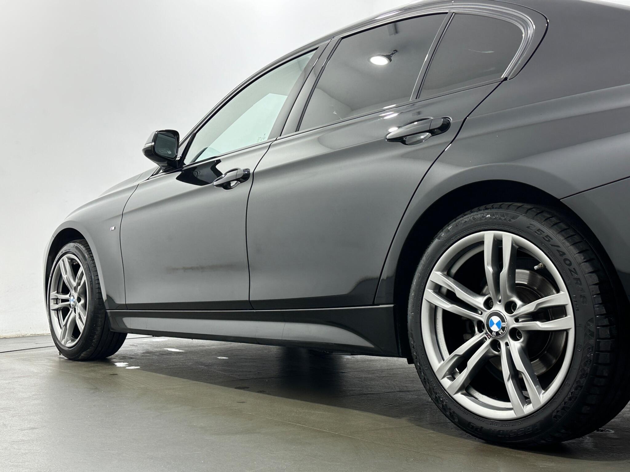 BMW 3 Series view 49