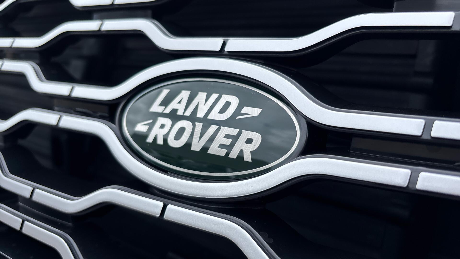Land Rover Range Rover view 27