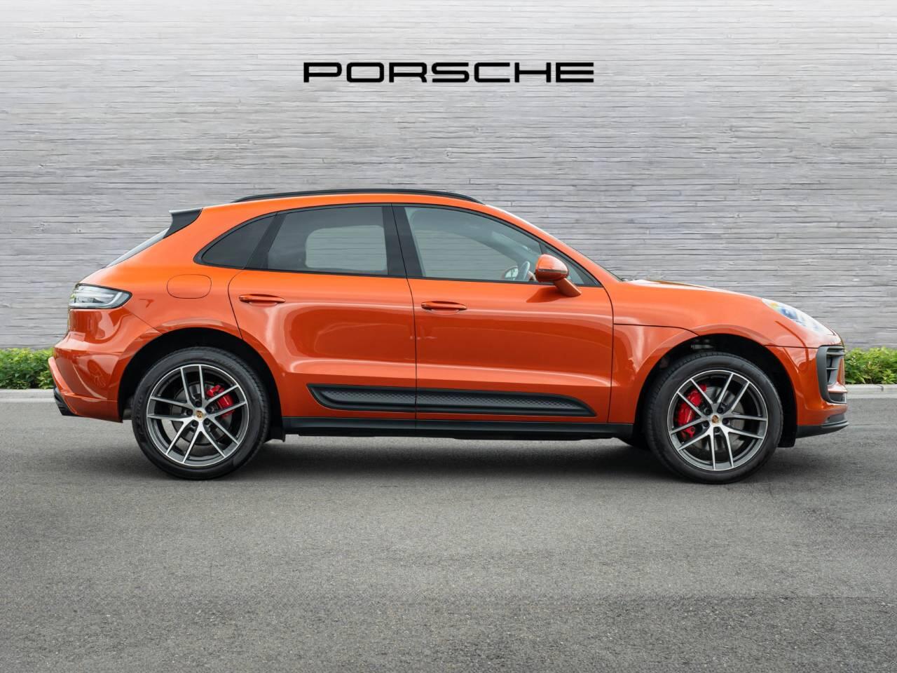 Porsche Macan view 2