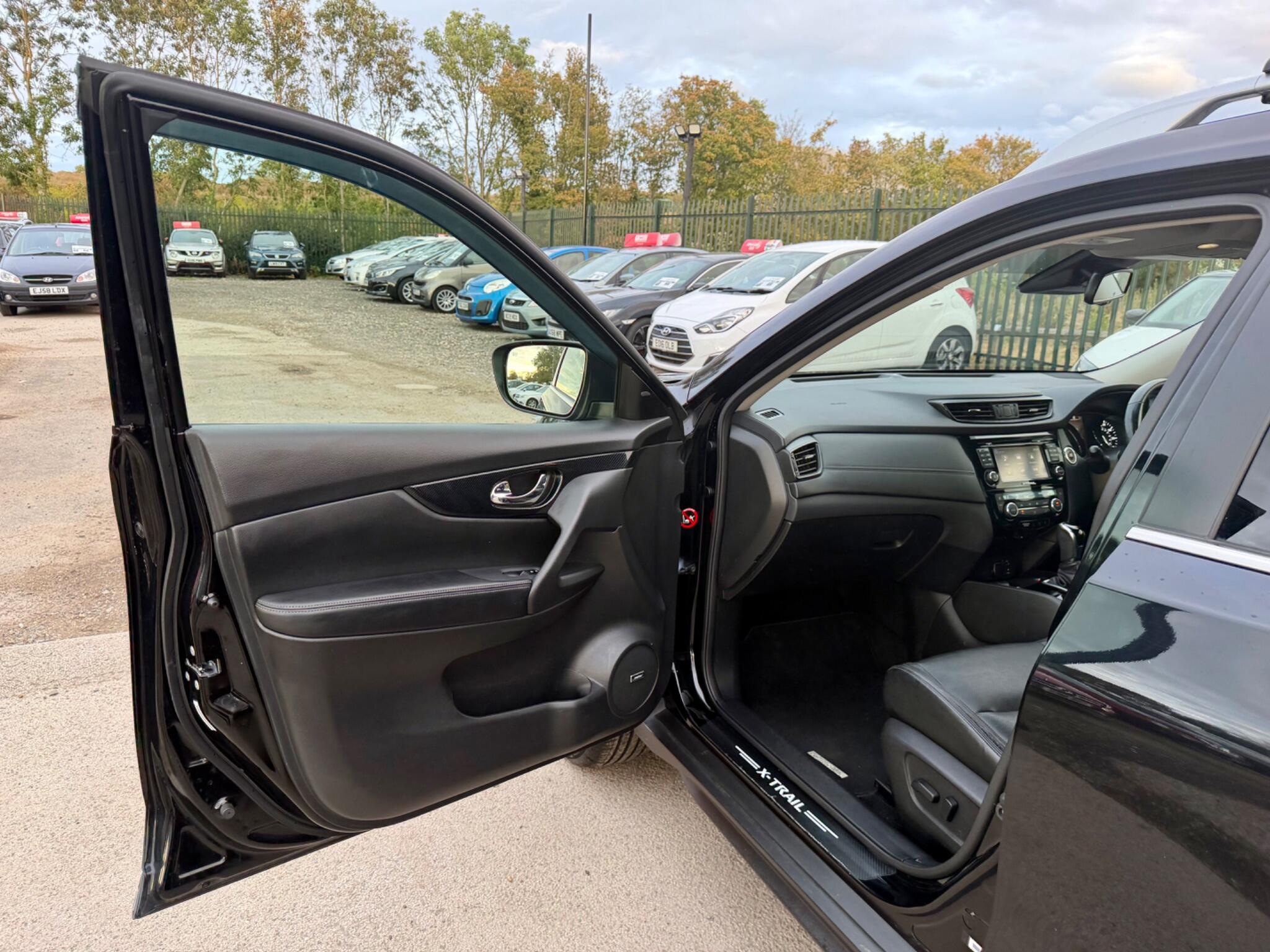 Nissan X-Trail view 42