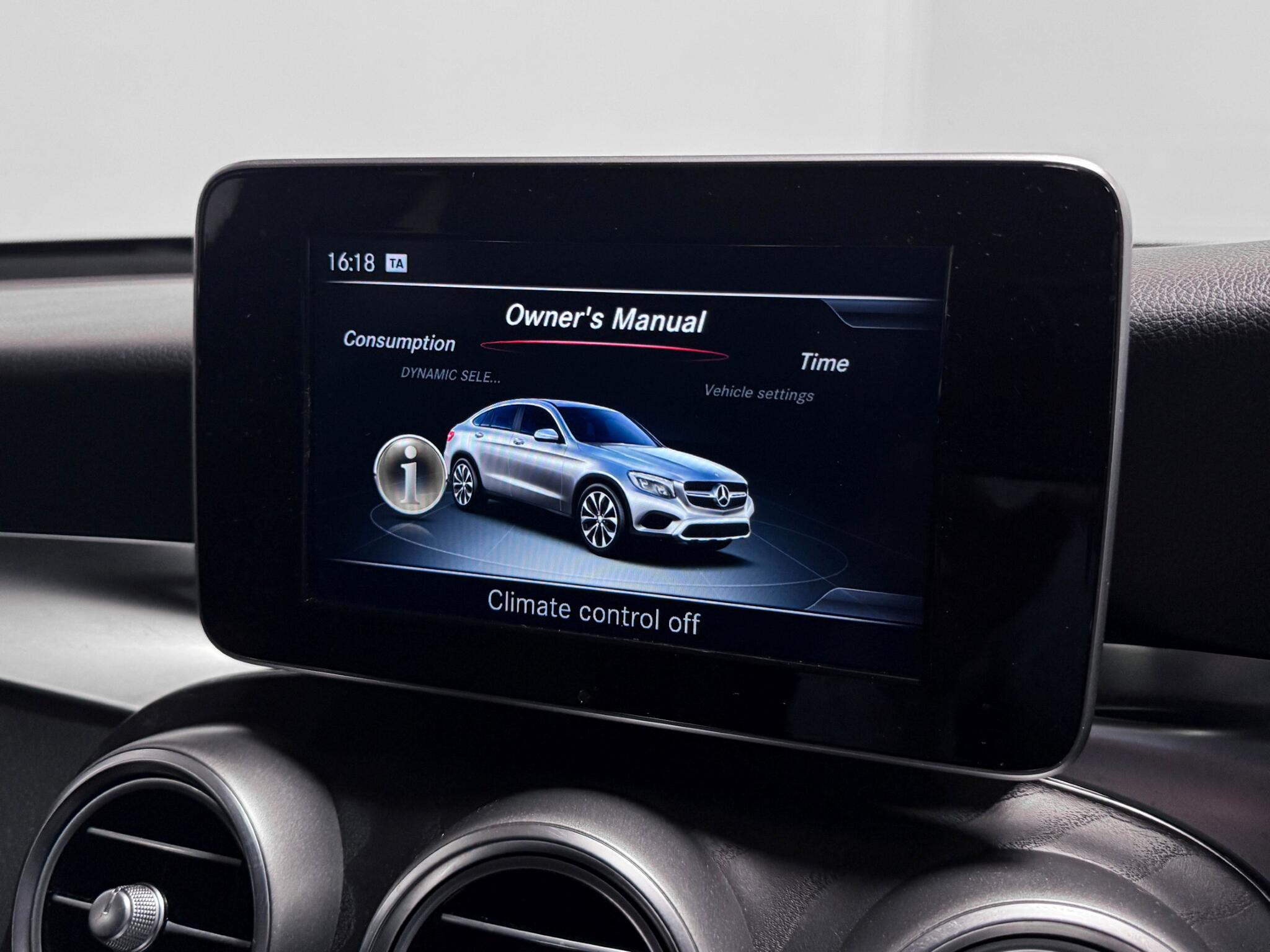 Mercedes-Benz GLC view 45