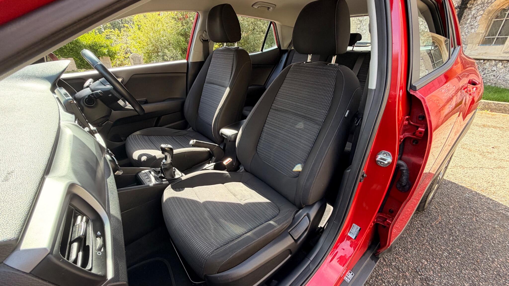 Kia Stonic view 57