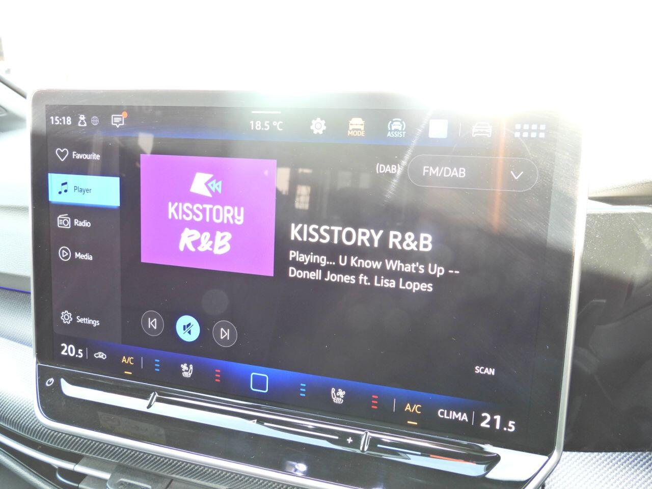 Volkswagen Golf view 41
