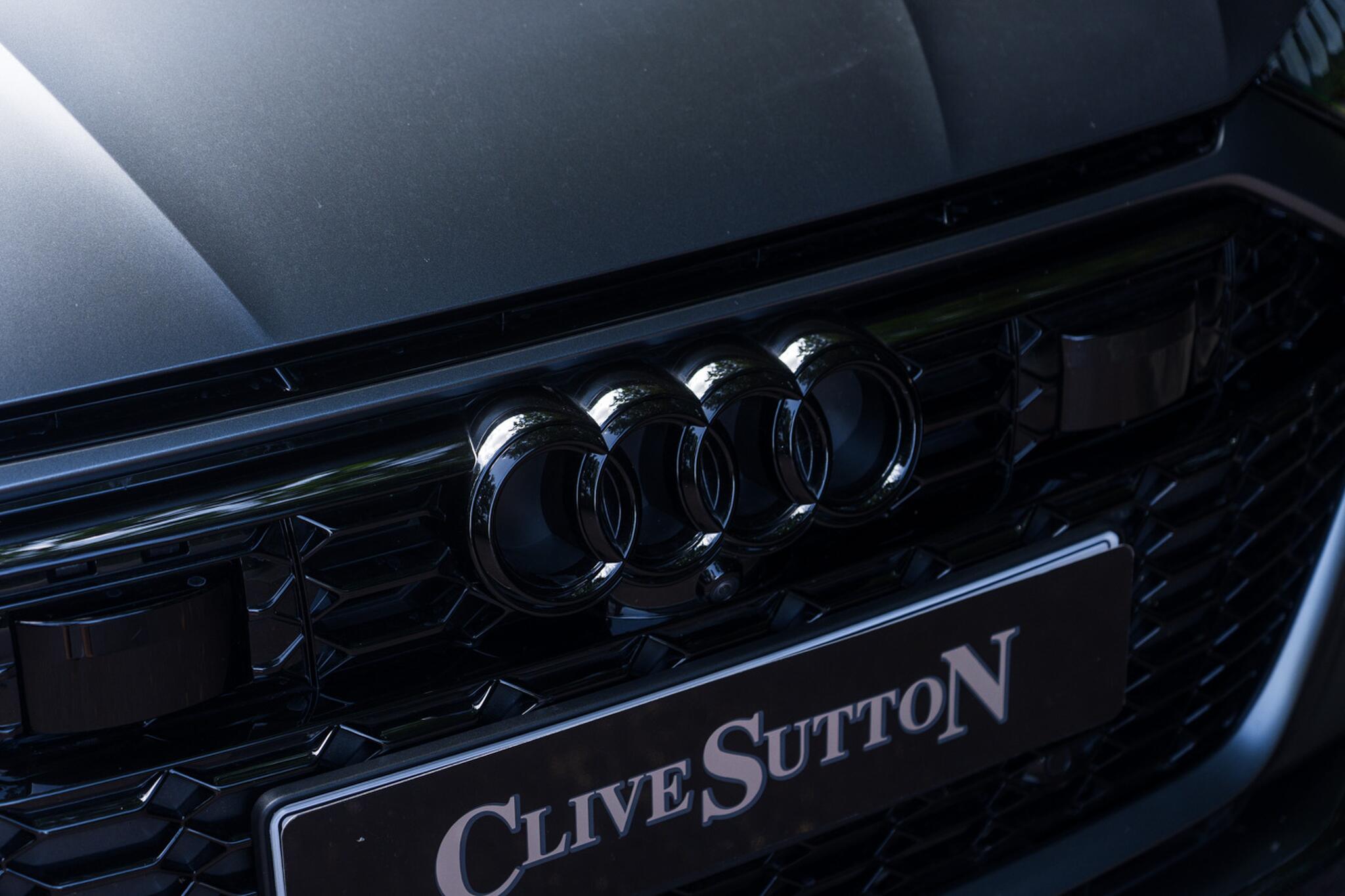Audi RS7 view 11