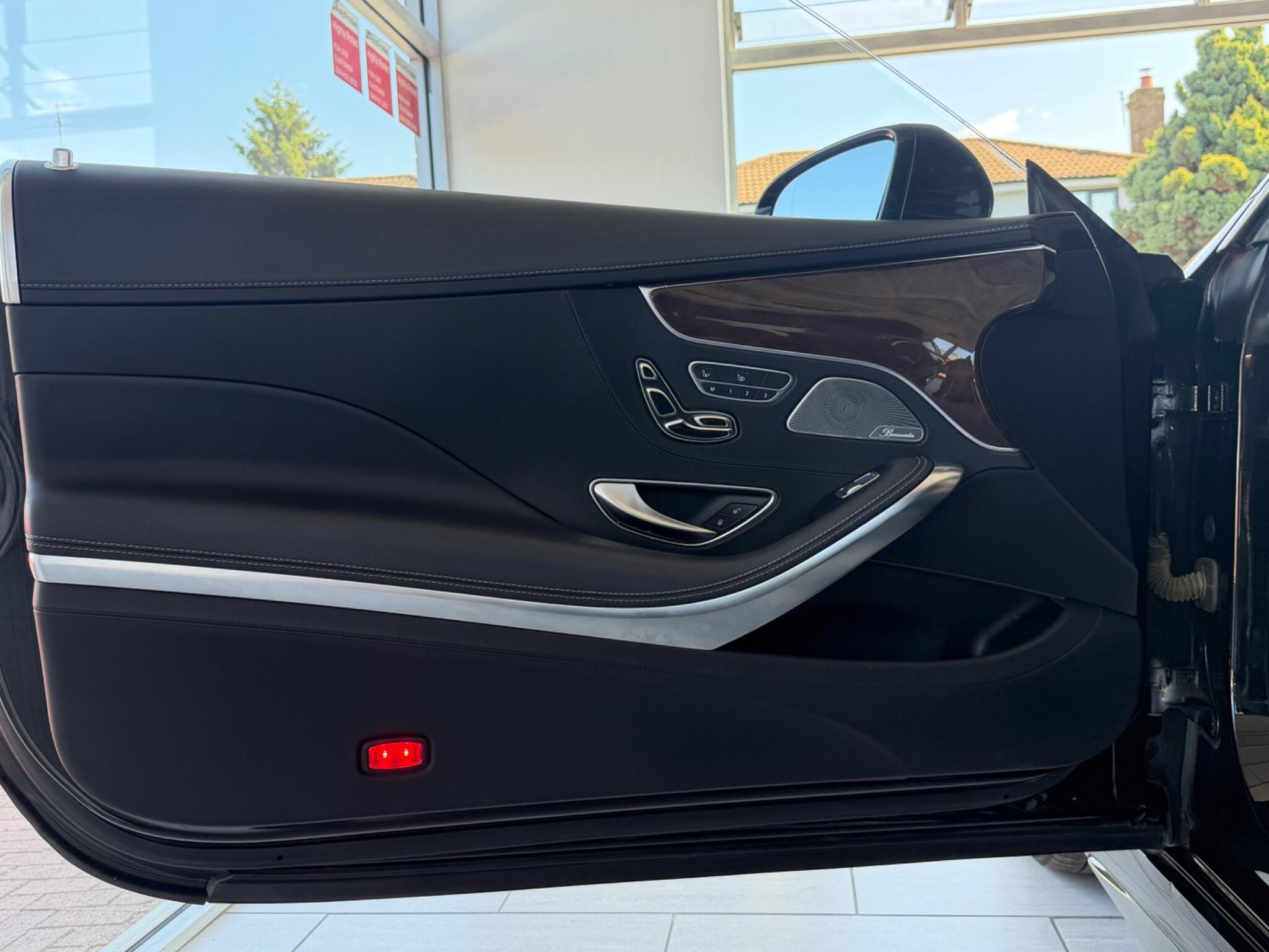 Mercedes-Benz S-Class view 66