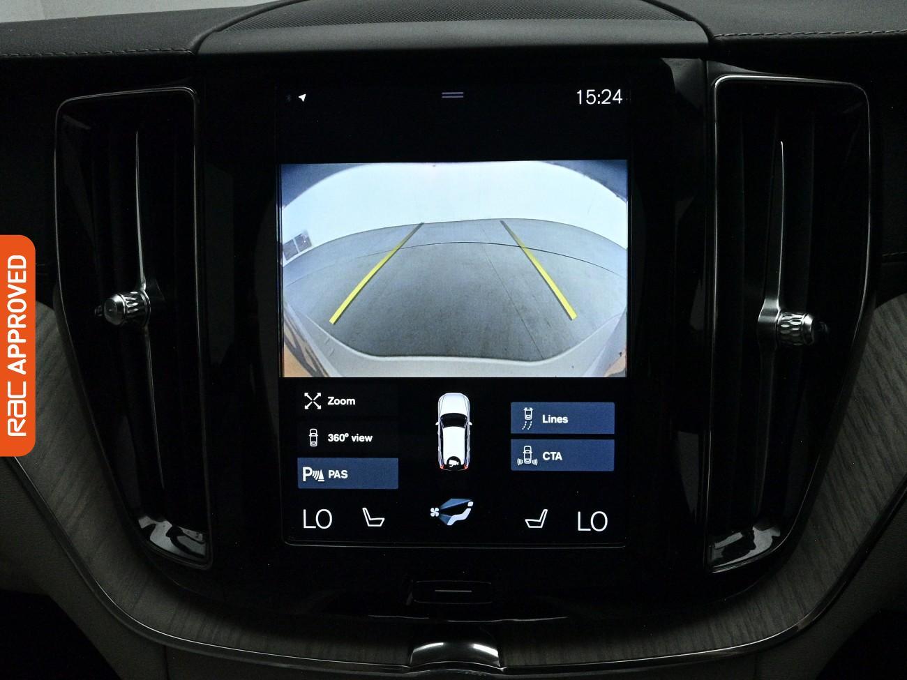 Volvo XC60 view 15