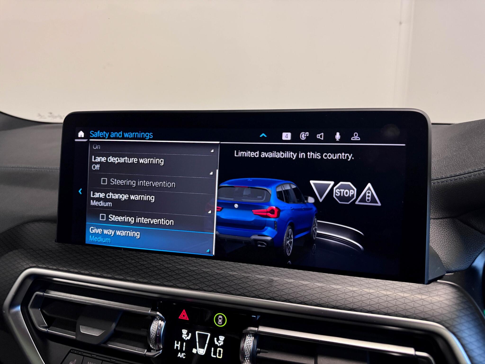 BMW X3 view 64