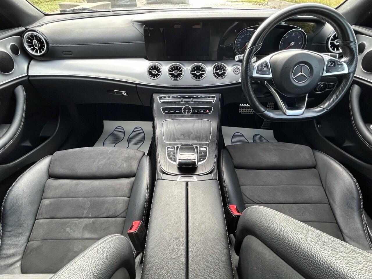 Mercedes-Benz E-Class view 25