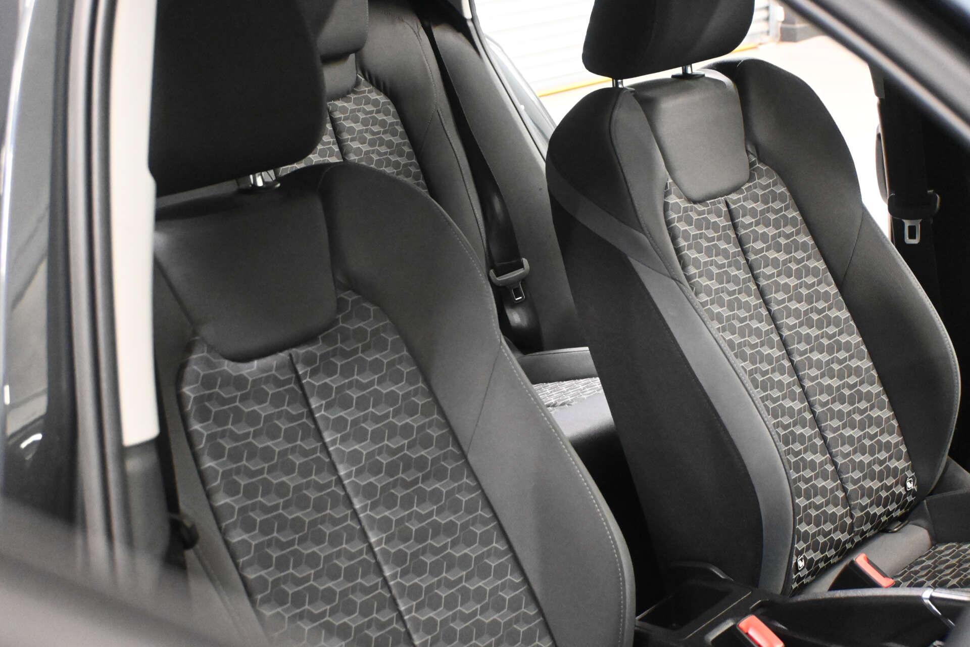 Audi A1 view 9