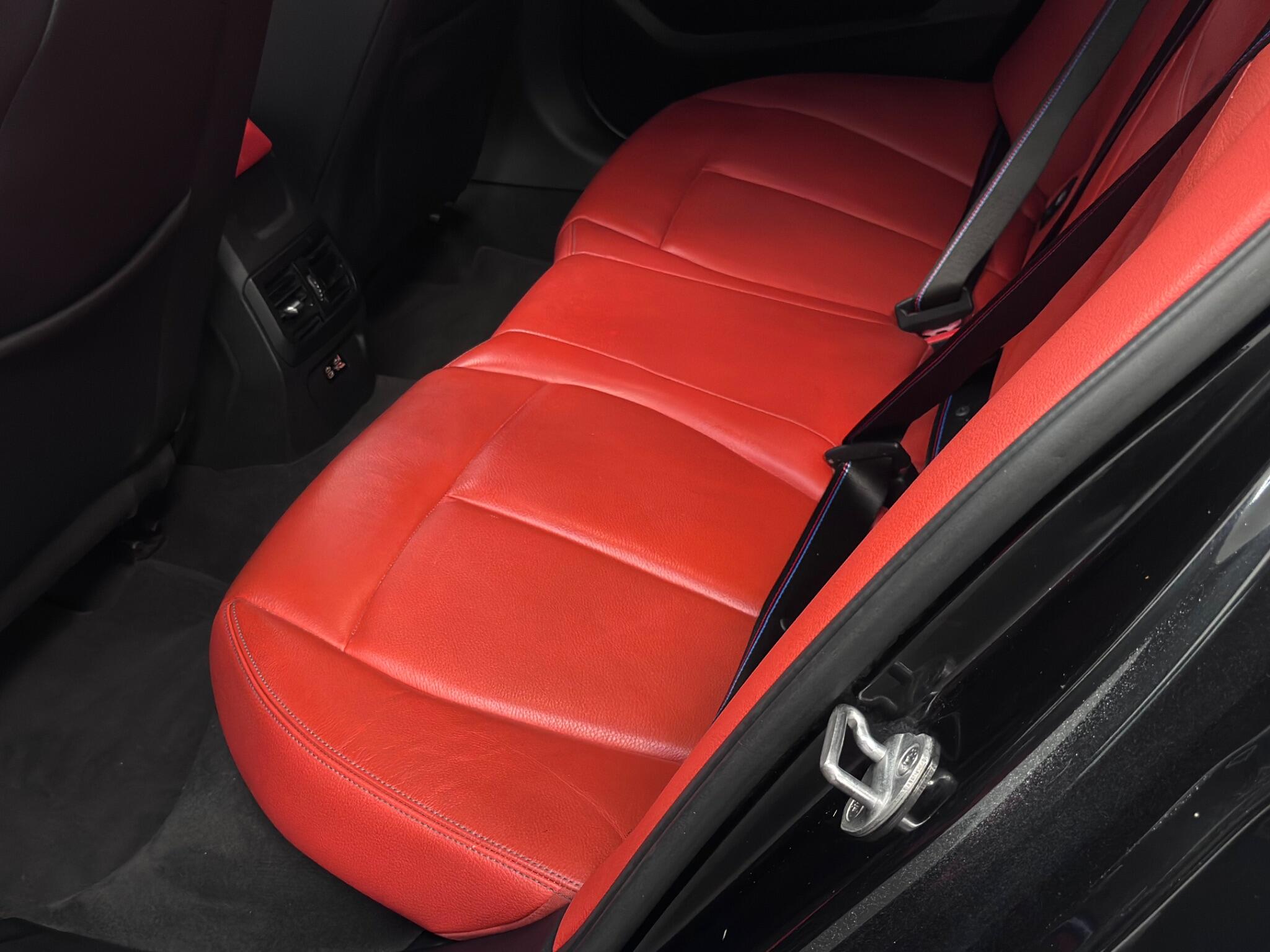 BMW 1 Series view 59