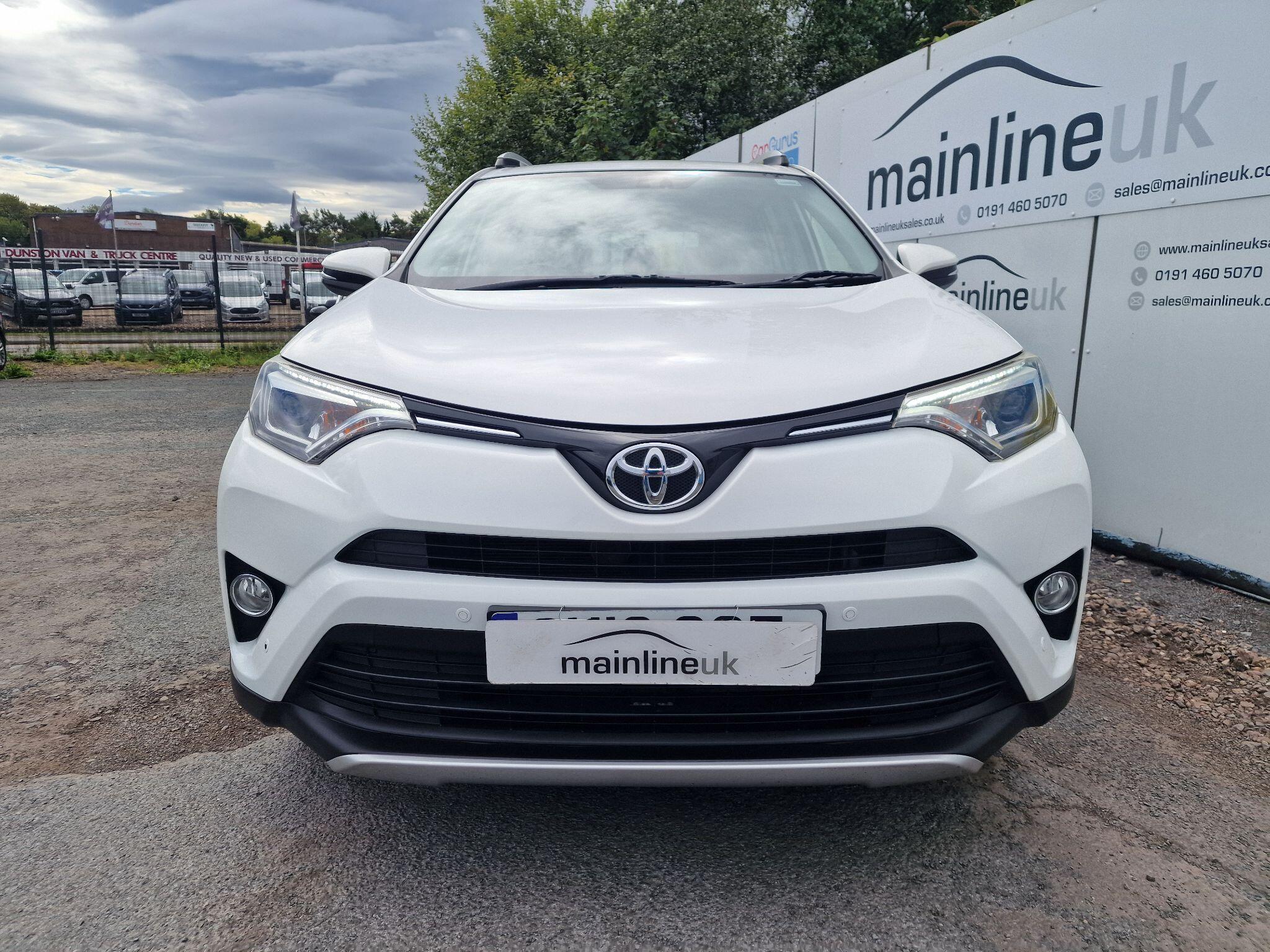 Toyota Rav4 view 2
