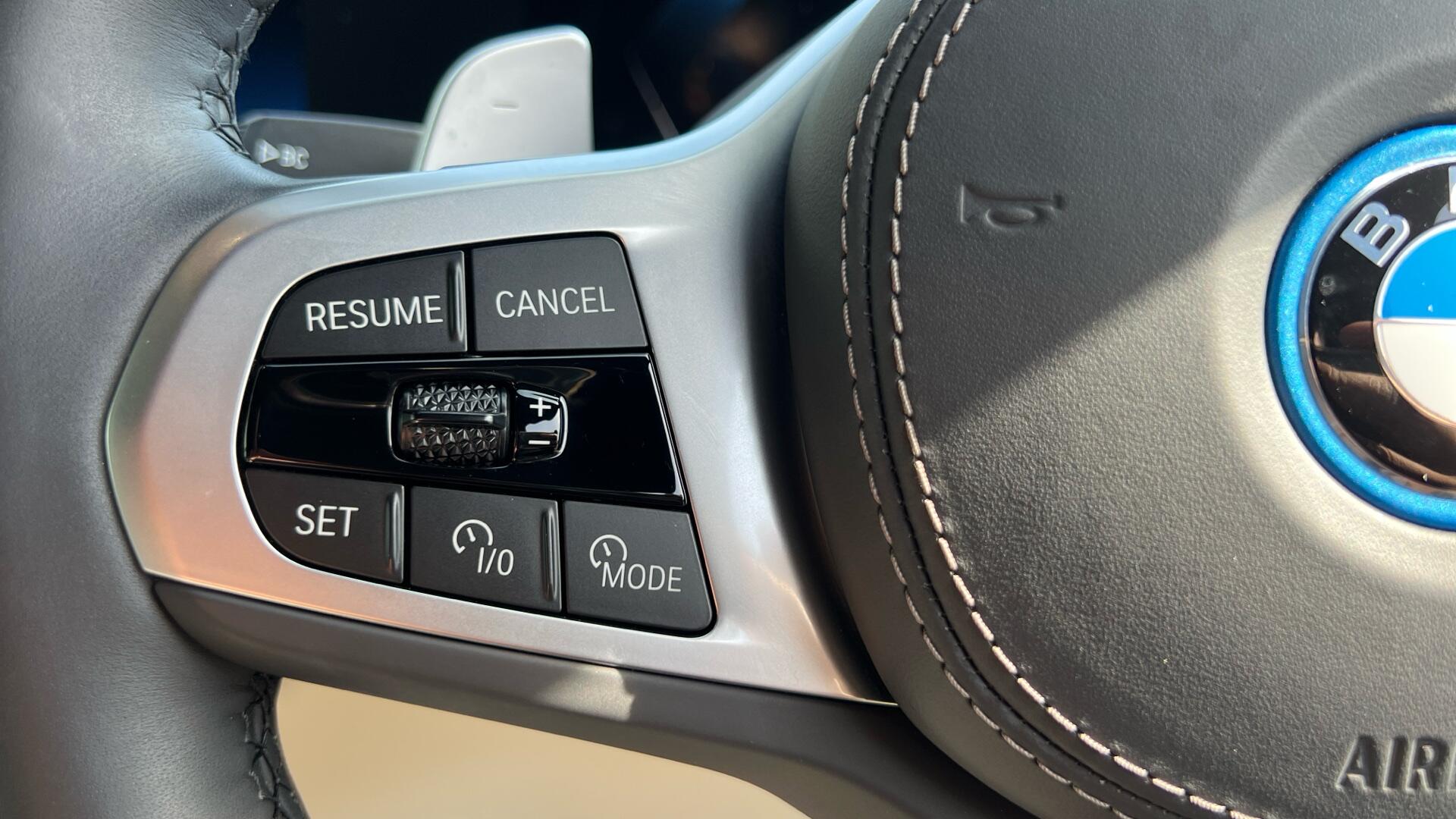 BMW X5 view 17